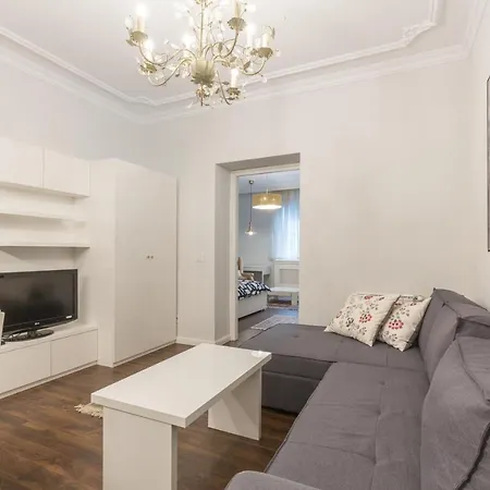 Center Slavija Square Ii Apartment Belgrade