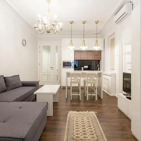 Center Slavija Square Ii Apartamento