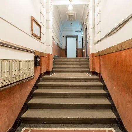 Center Slavija Square Ii דירה *