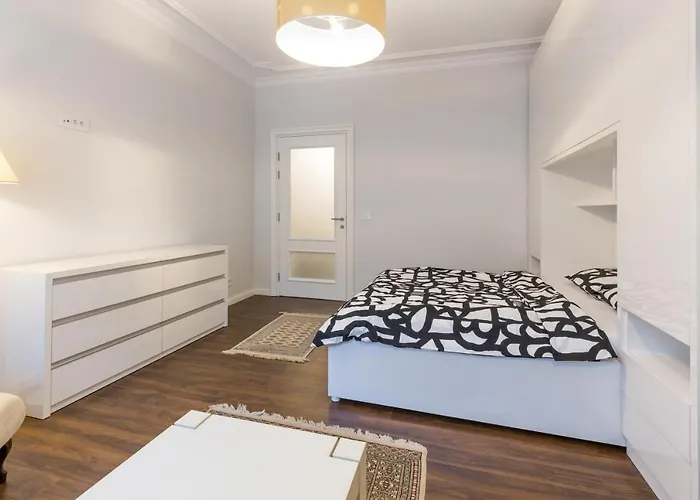 Center Slavija Square Ii *